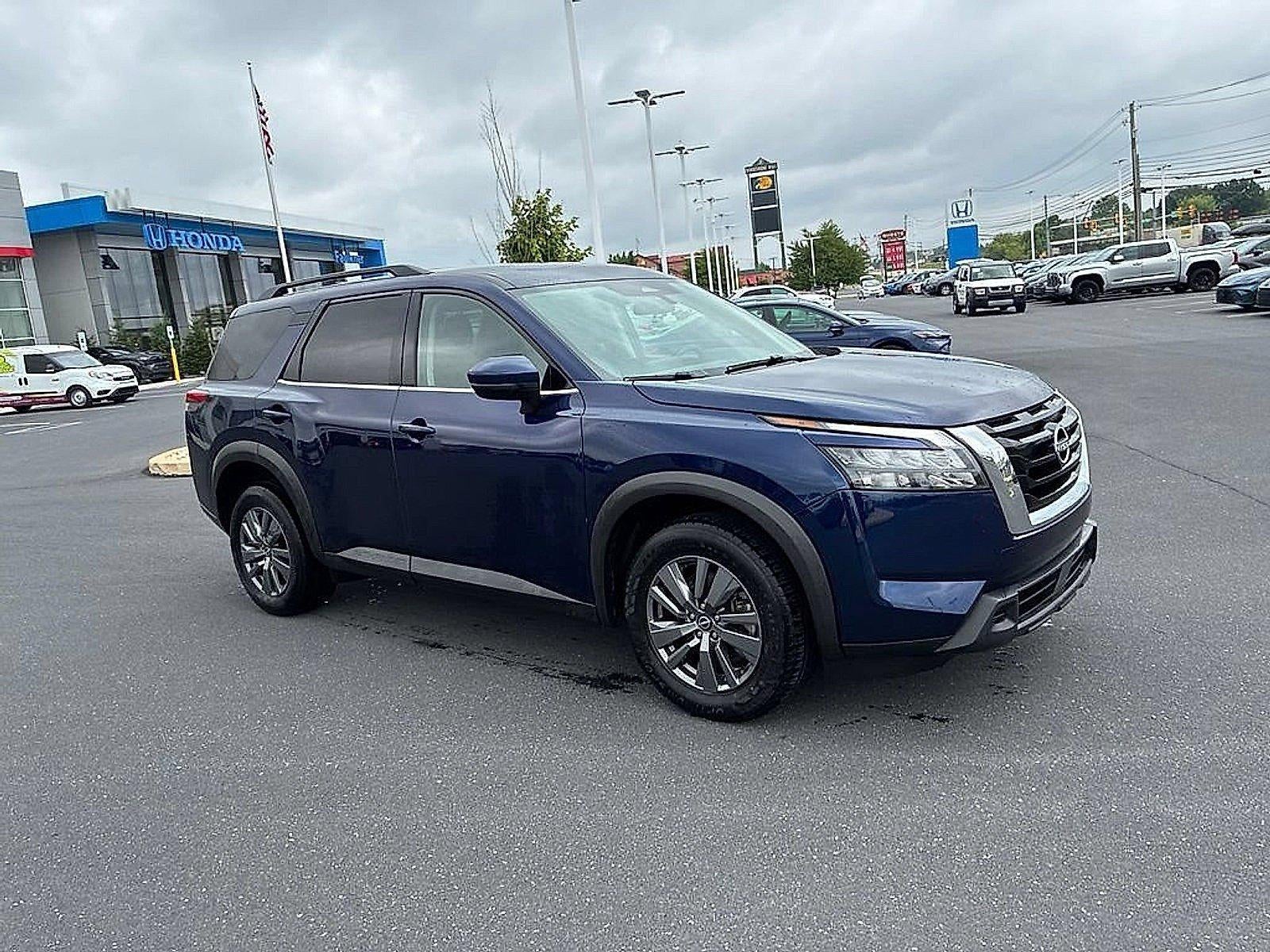 2025 Nissan Pathfinder SV 4WD