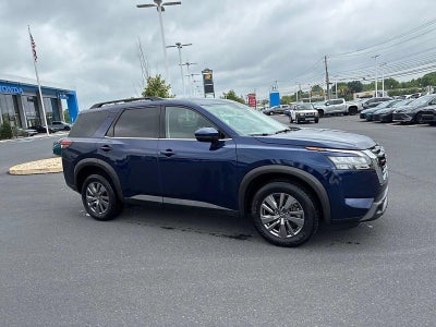 2025 Nissan Pathfinder SV 4WD