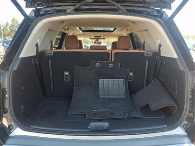 2022 Nissan Pathfinder Platinum