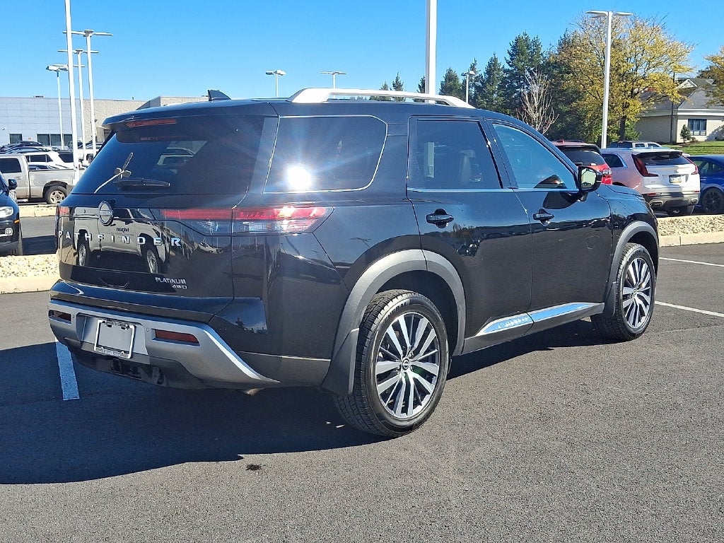 2022 Nissan Pathfinder Platinum