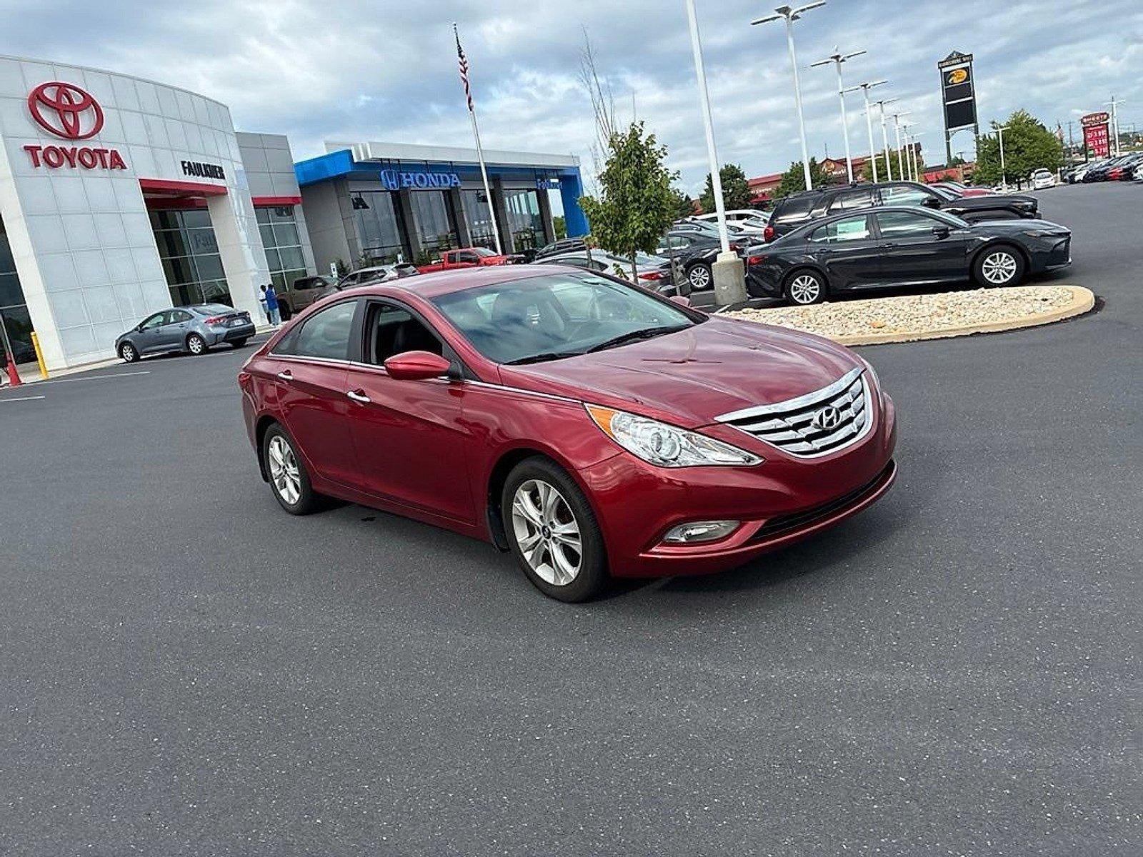 2013 Hyundai SONATA 4dr Sdn 2.4L Auto SE