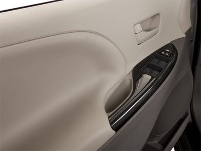 2011 Toyota Sienna 5dr 7-Pass Van V6 XLE AWD (Natl)