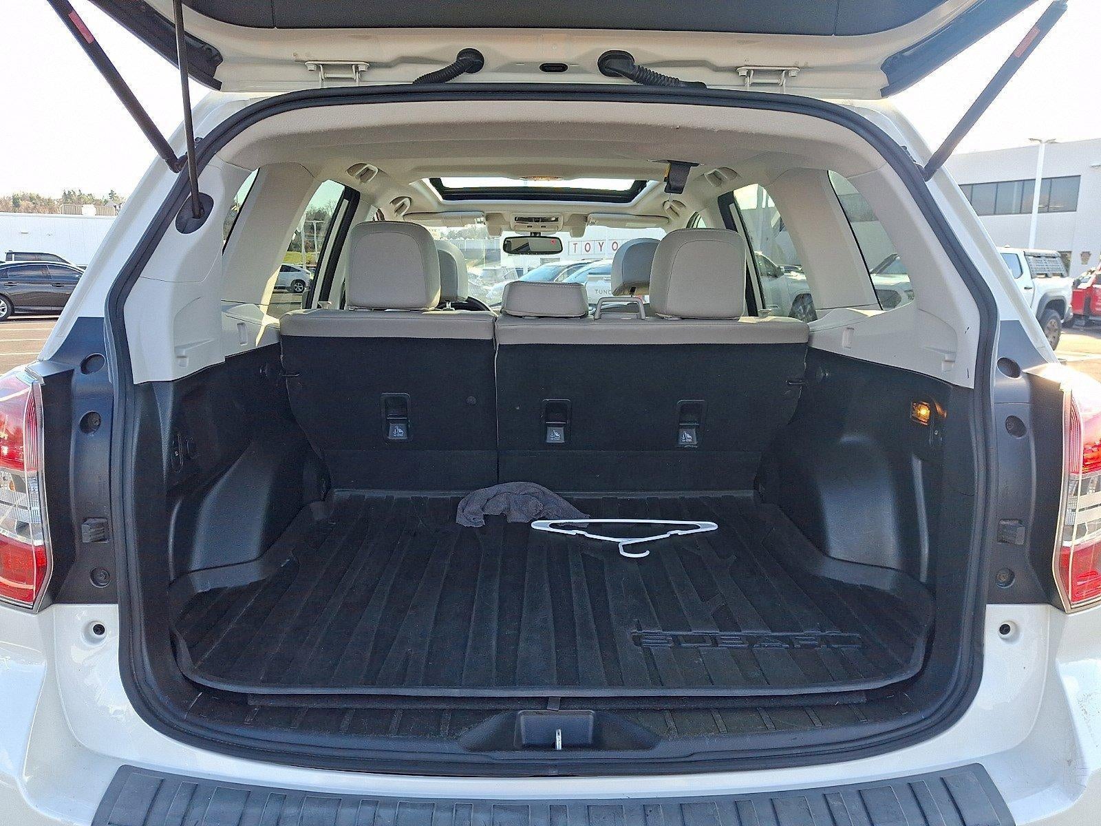 2016 Subaru Forester 2.5i Touring