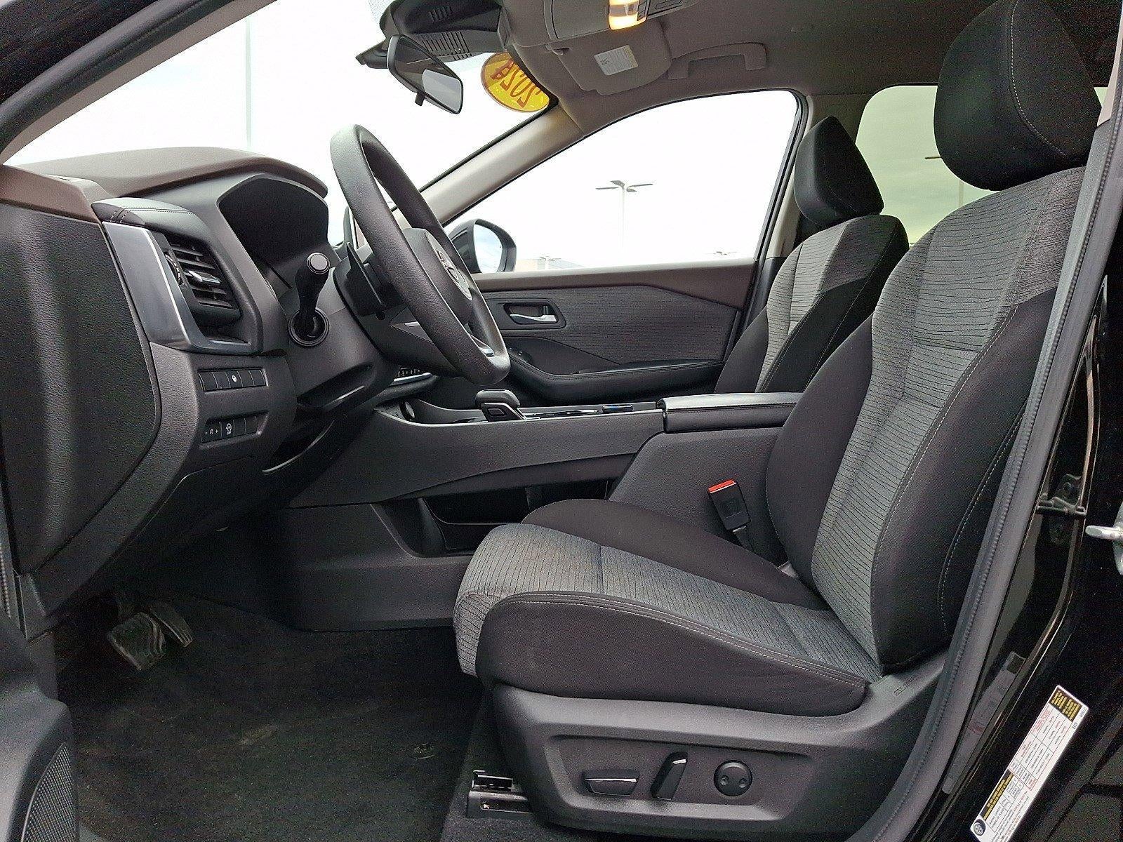 2023 Nissan Rogue AWD SV