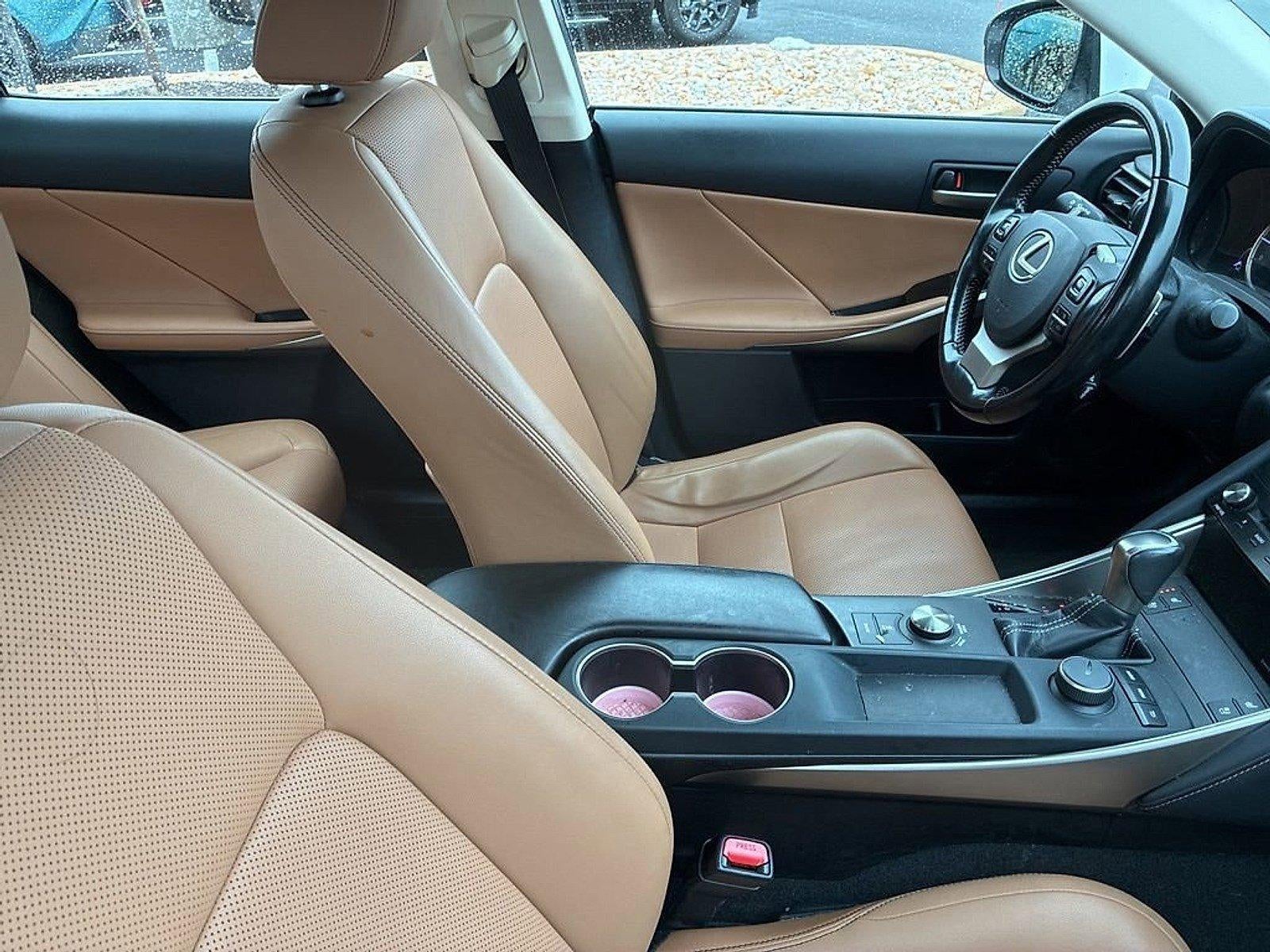 2017 Lexus IS 300 AWD