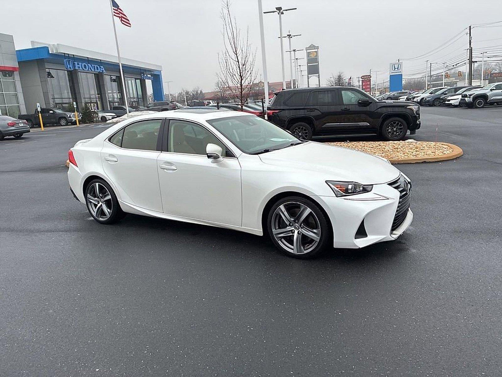 2017 Lexus IS 300 AWD