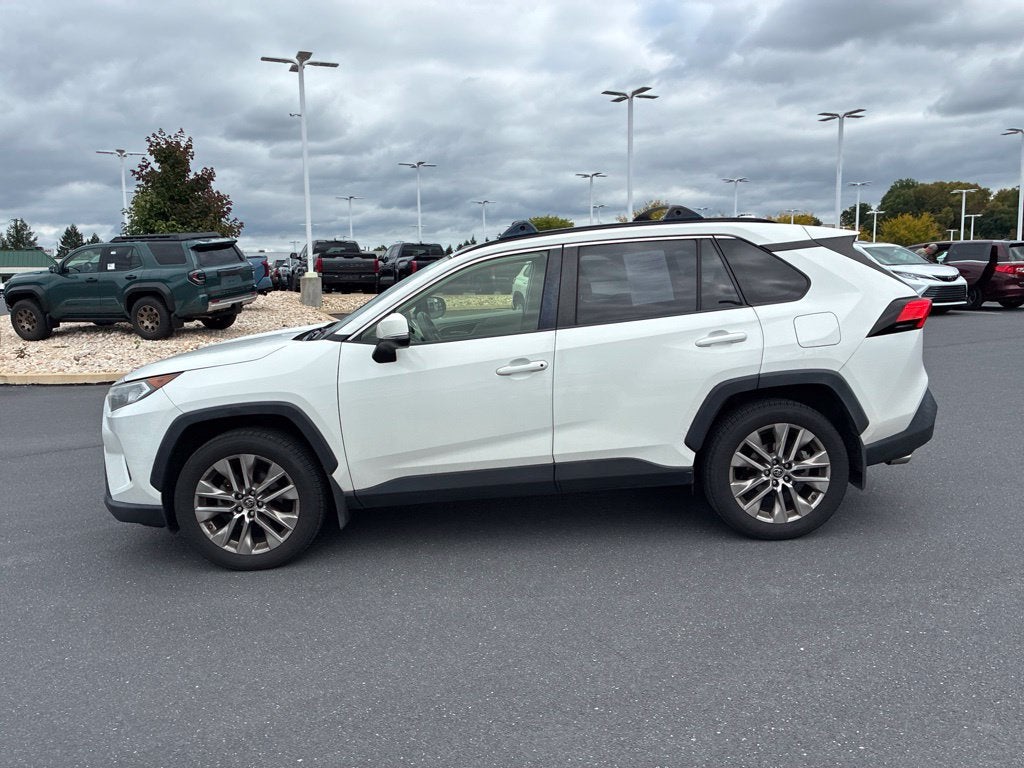 2019 Toyota RAV4 XLE Premium