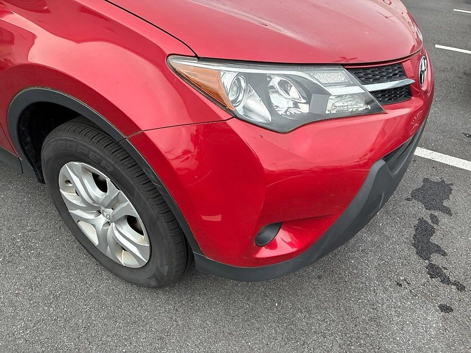 2015 Toyota RAV4 AWD 4dr LE (Natl)