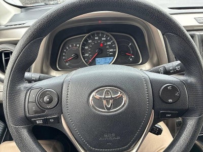 2015 Toyota RAV4 AWD 4dr LE (Natl)