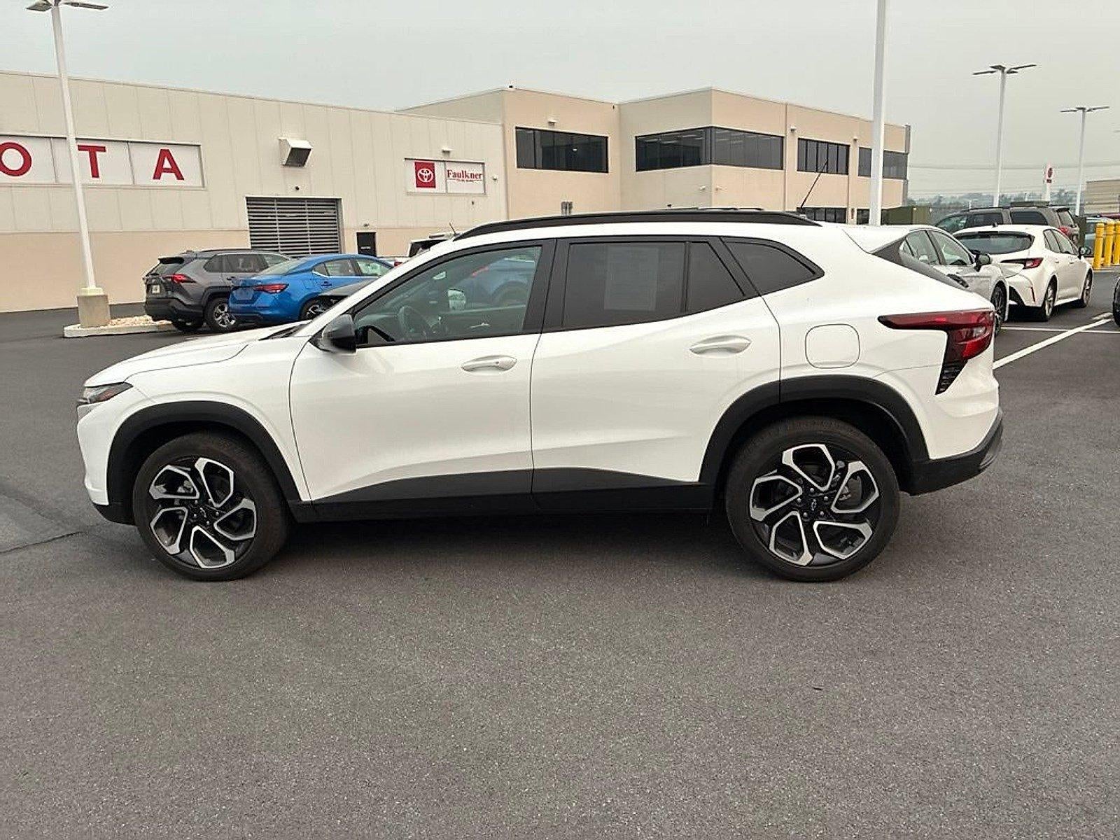 2025 Chevrolet Trax FWD 4dr 2RS