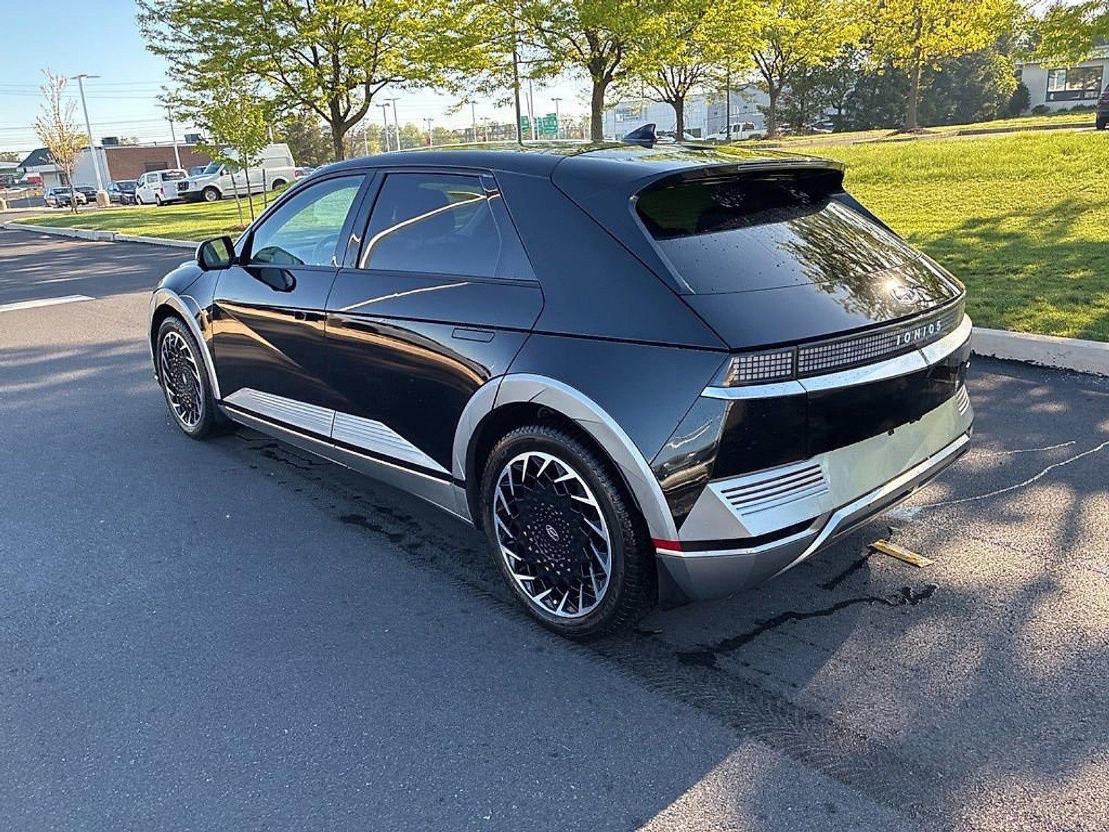 2022 Hyundai IONIQ 5 Limited AWD