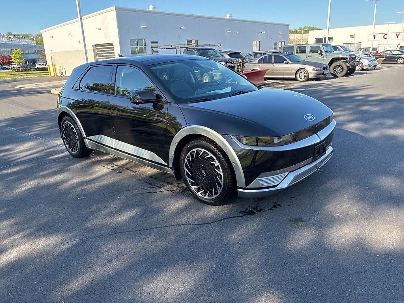 2022 Hyundai IONIQ 5 Limited AWD