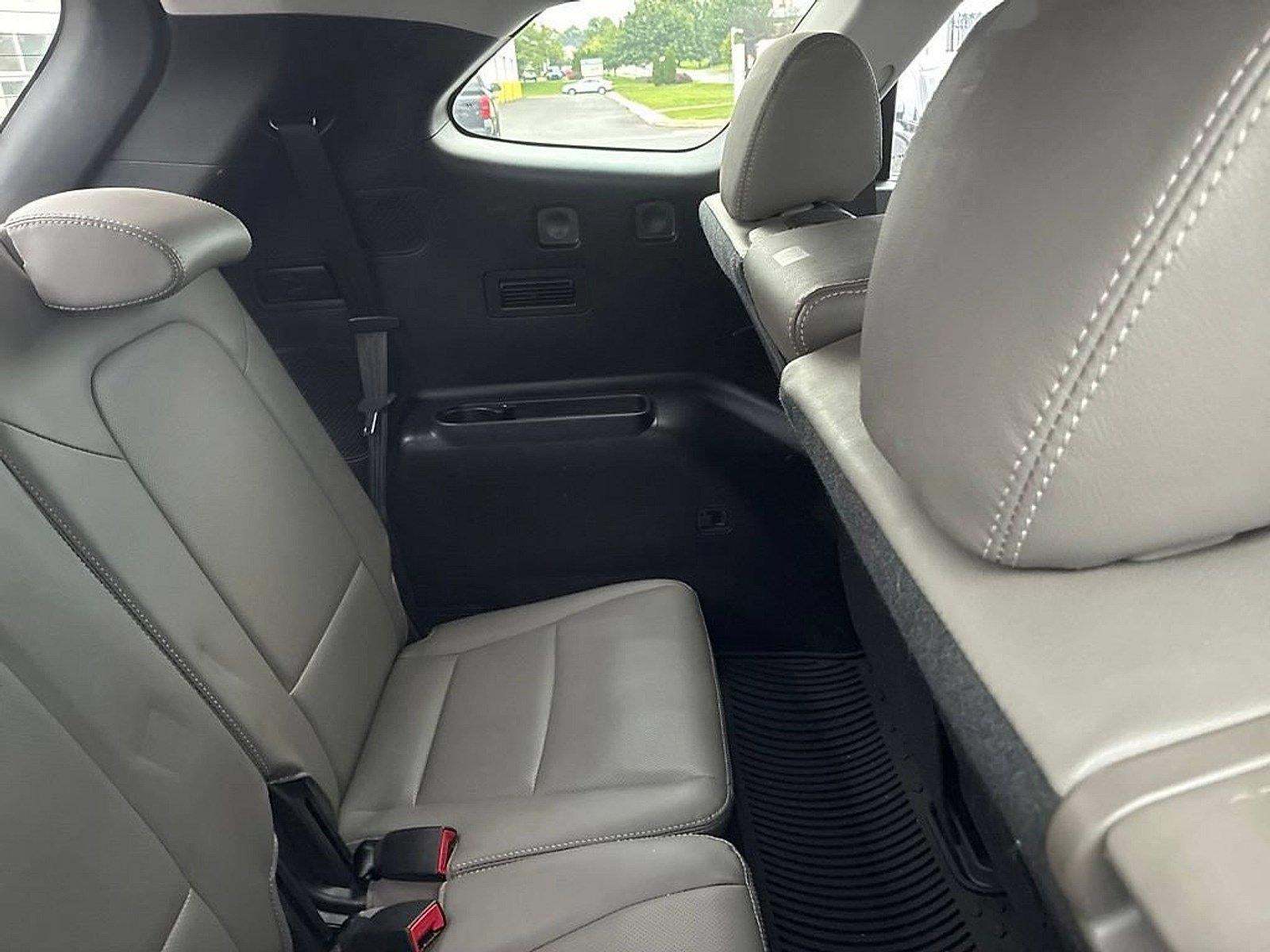 2017 Hyundai SANTA FE SE Ultimate 3.3L Auto AWD