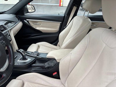 2018 BMW 330i xDrive Sedan