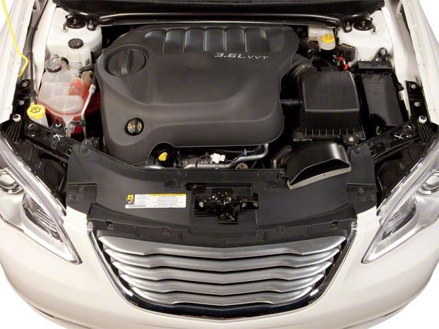 2011 Chrysler 200 4dr Sdn Touring