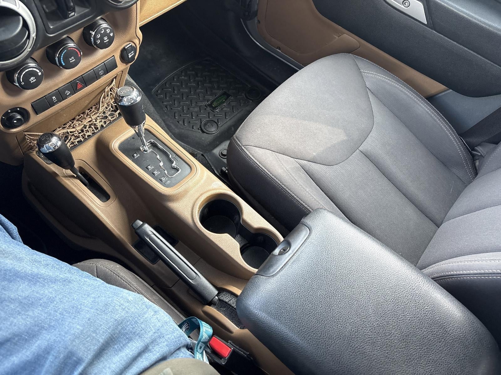 2017 Jeep Wrangler Unlimited Sahara 4x4