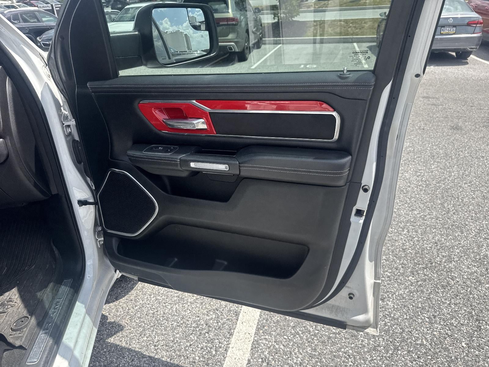 2021 RAM 1500 Laramie 4x2 Crew Cab 5'7" Box