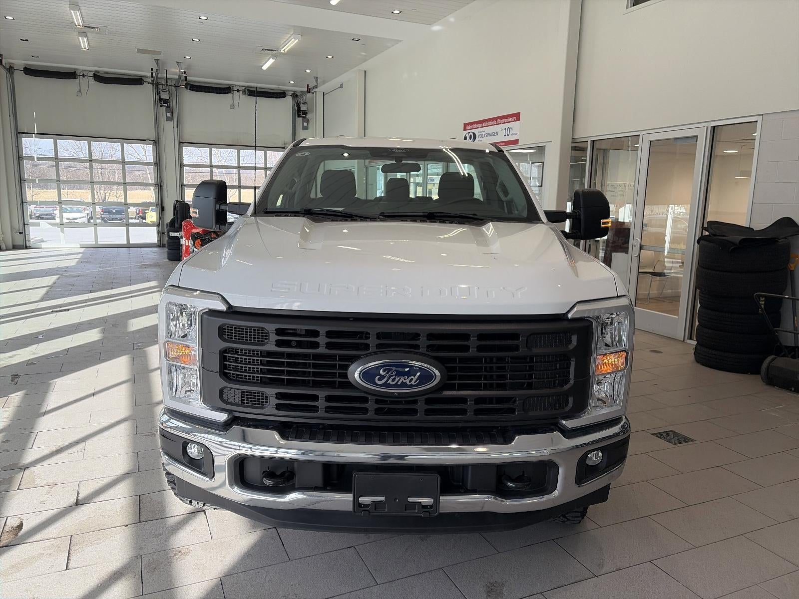 2024 Ford Super Duty F-250 SRW XL 4WD Reg Cab 8' Box