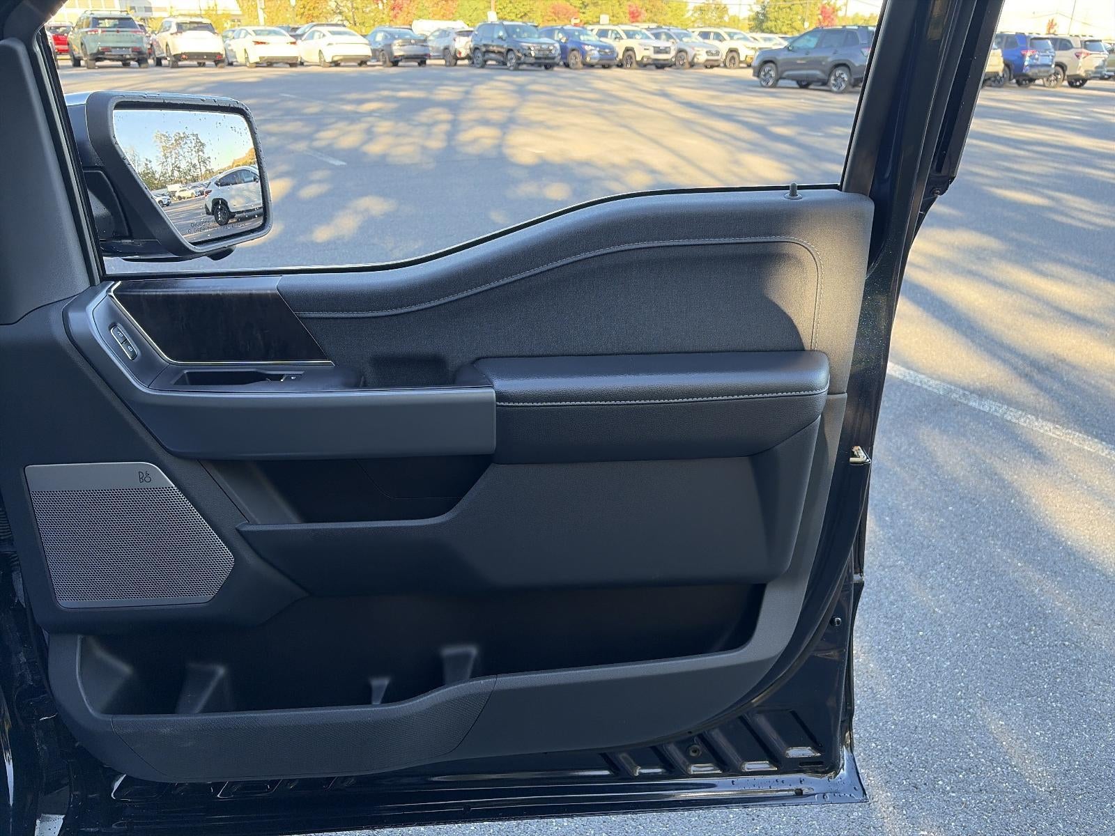 2021 Ford F-150 LARIAT 4WD SuperCrew 5.5' Box