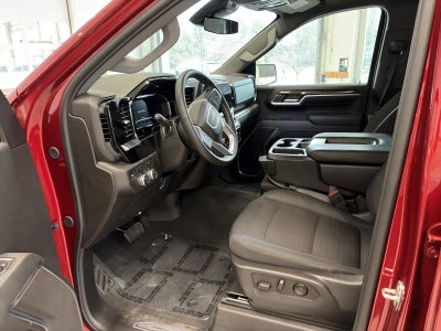 2024 GMC Sierra 1500 Crew Cab Short Box 4-Wheel Drive Elevation 3SB