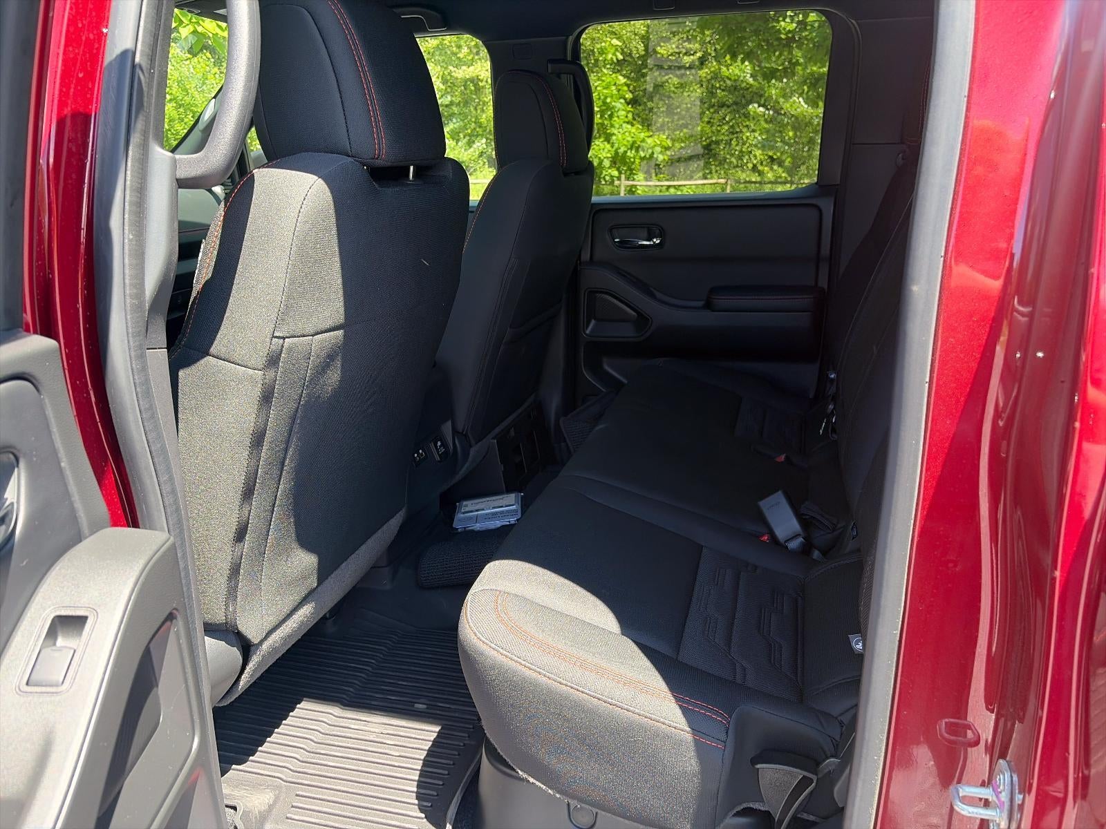 2025 Nissan Frontier Crew Cab 4x4 PRO-4X