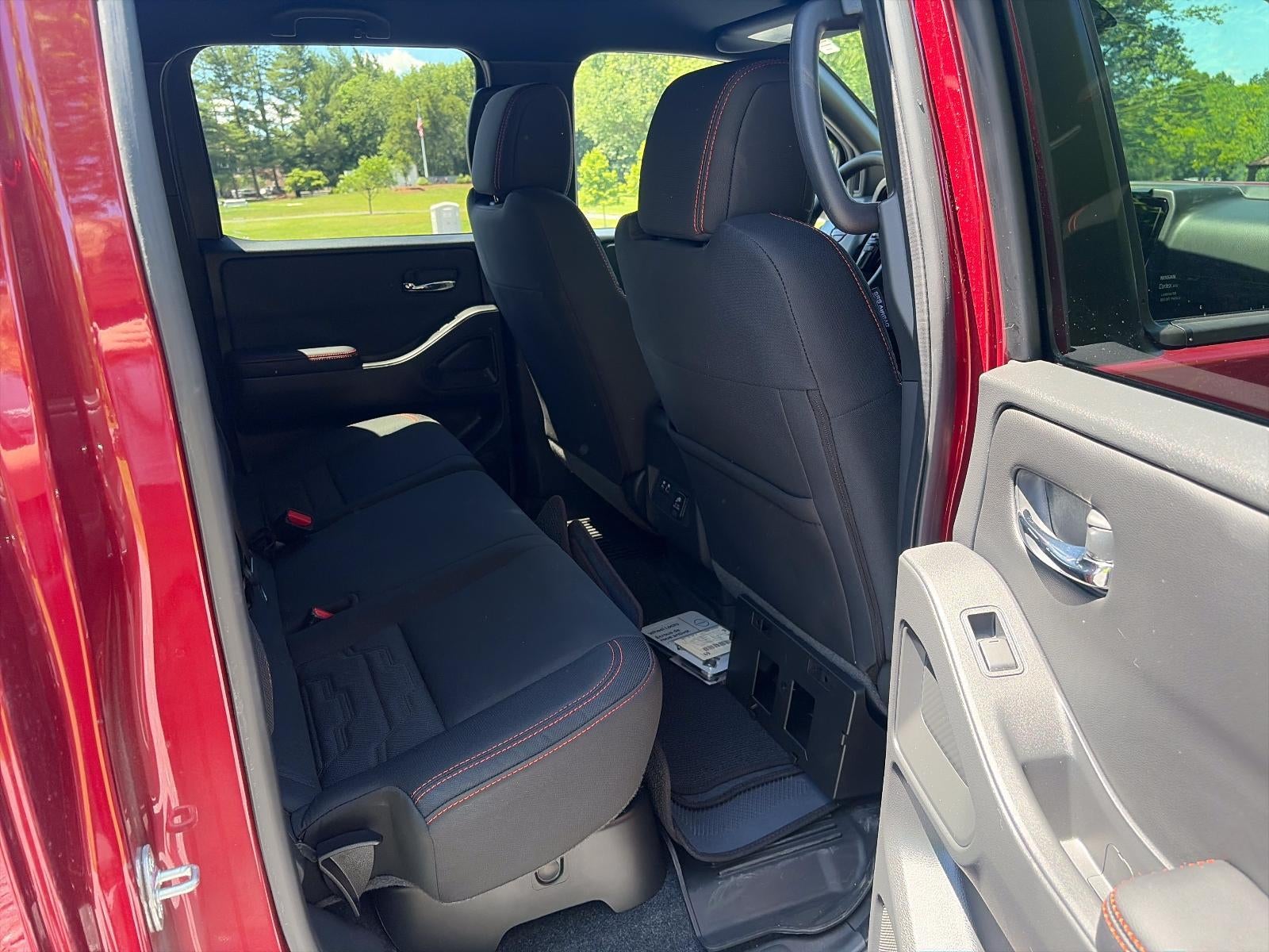 2025 Nissan Frontier Crew Cab 4x4 PRO-4X