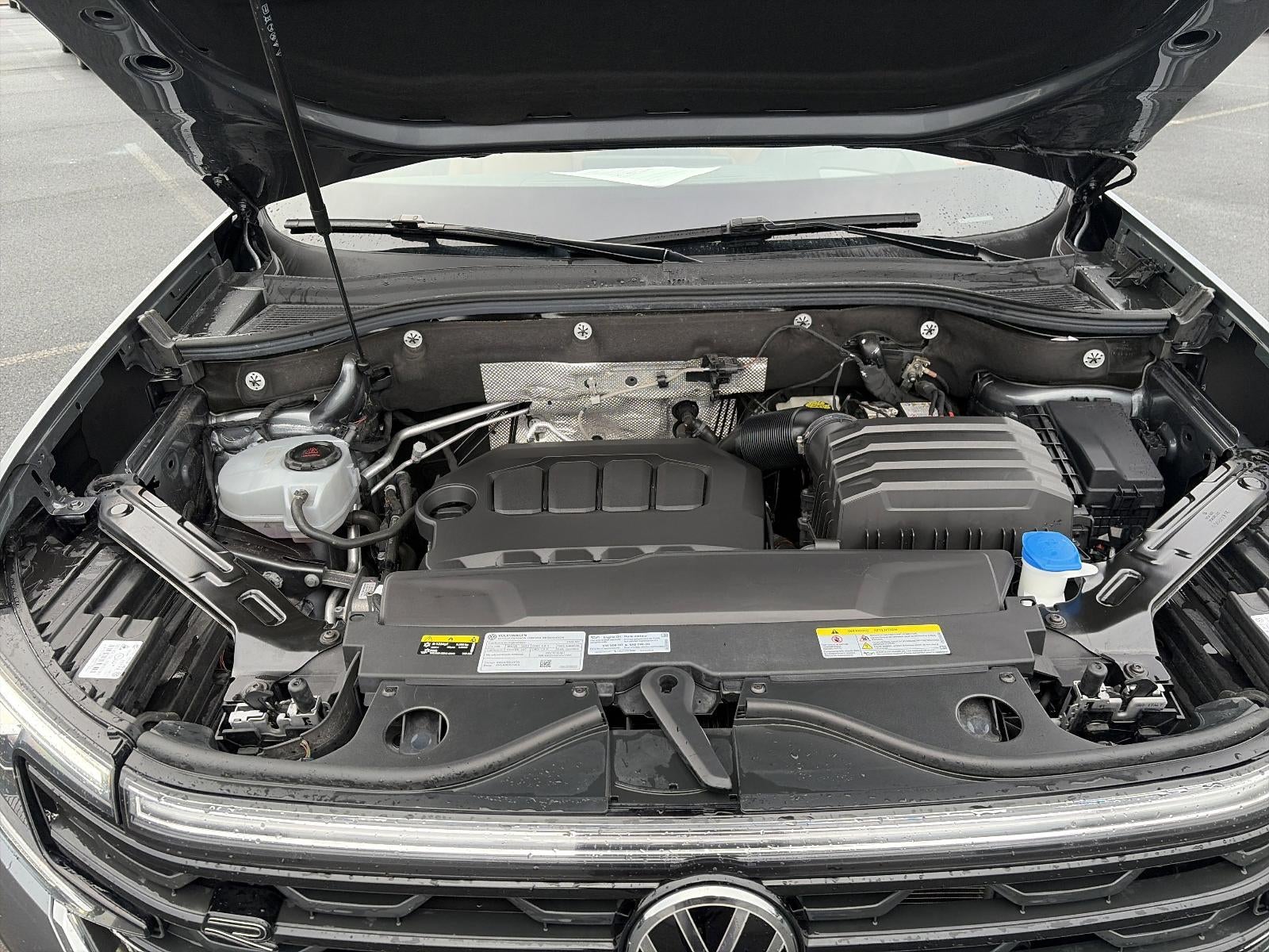2024 Volkswagen Atlas Cross Sport 2.0T SEL R-Line 4MOTION