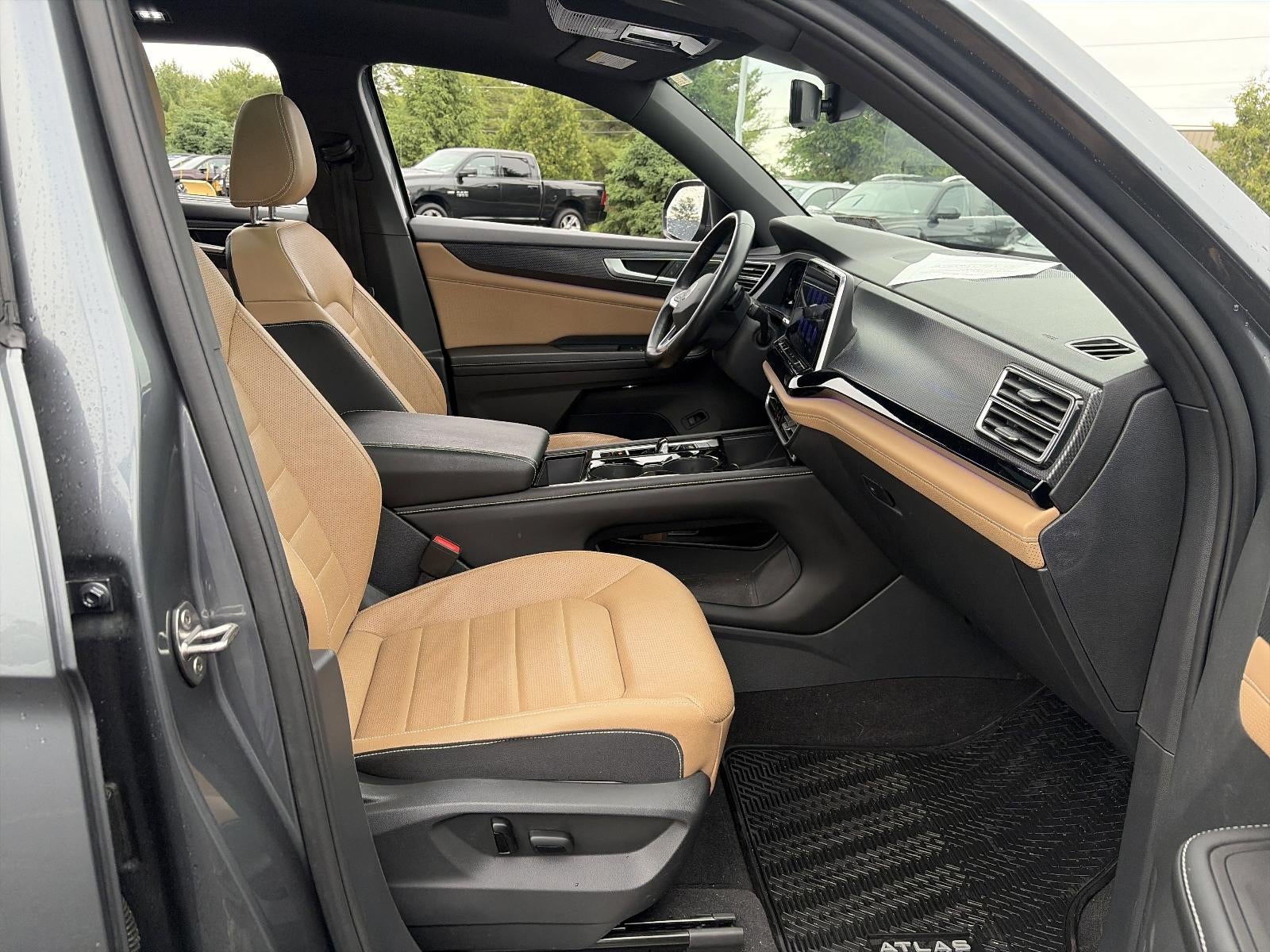 2024 Volkswagen Atlas Cross Sport 2.0T SEL R-Line 4MOTION