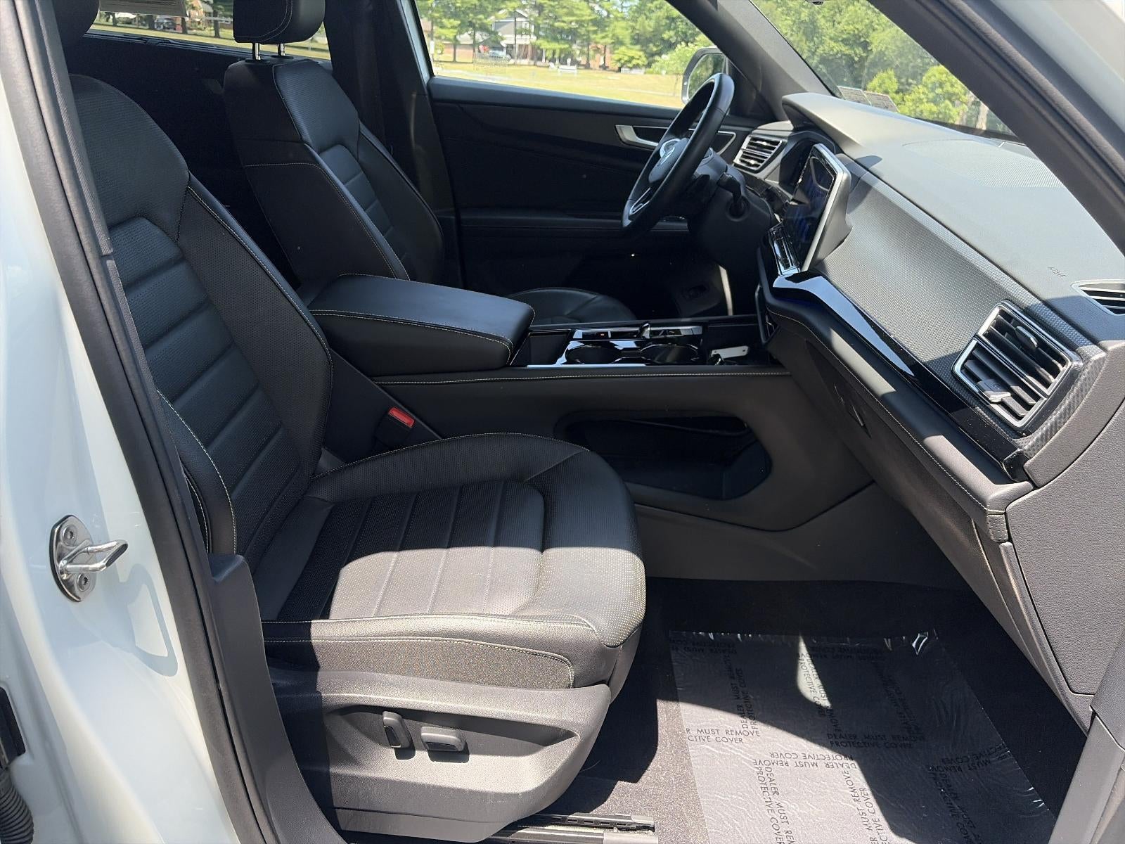 2024 Volkswagen Atlas Cross Sport 2.0T SEL R-Line 4MOTION