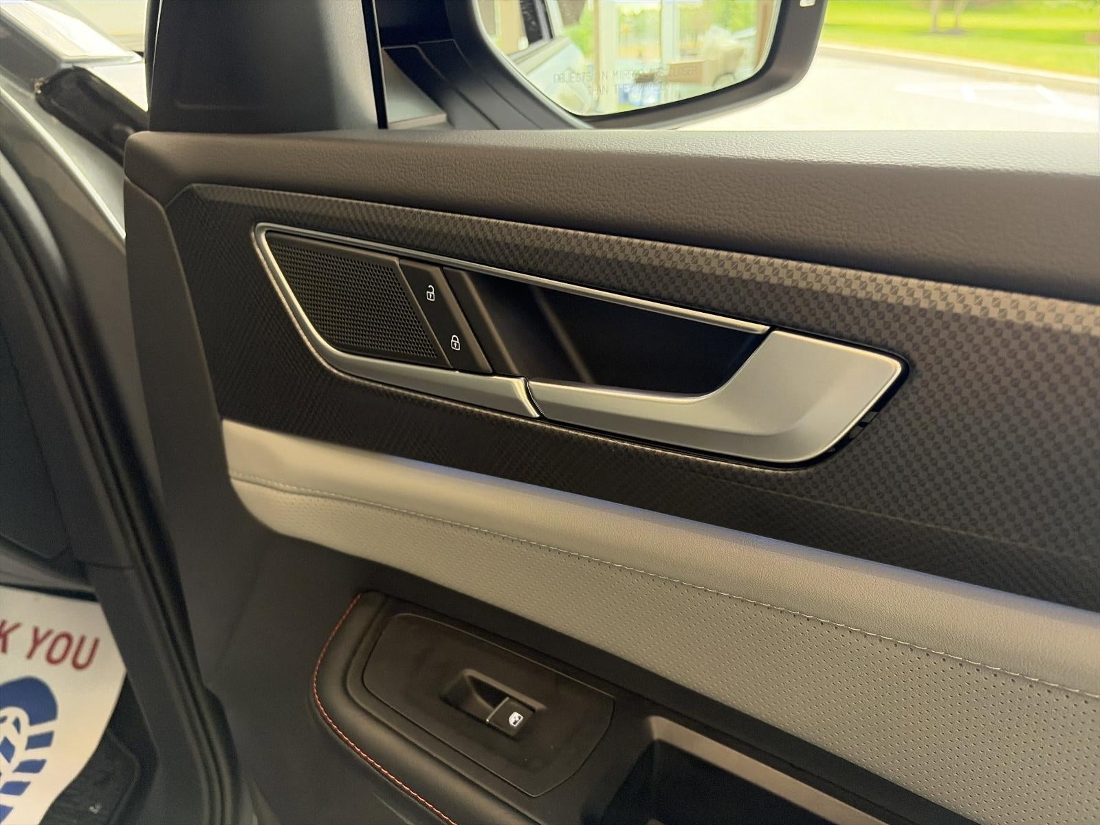 2024 Volkswagen Atlas 2.0T Peak Edition SE w/Technology 4MOTION
