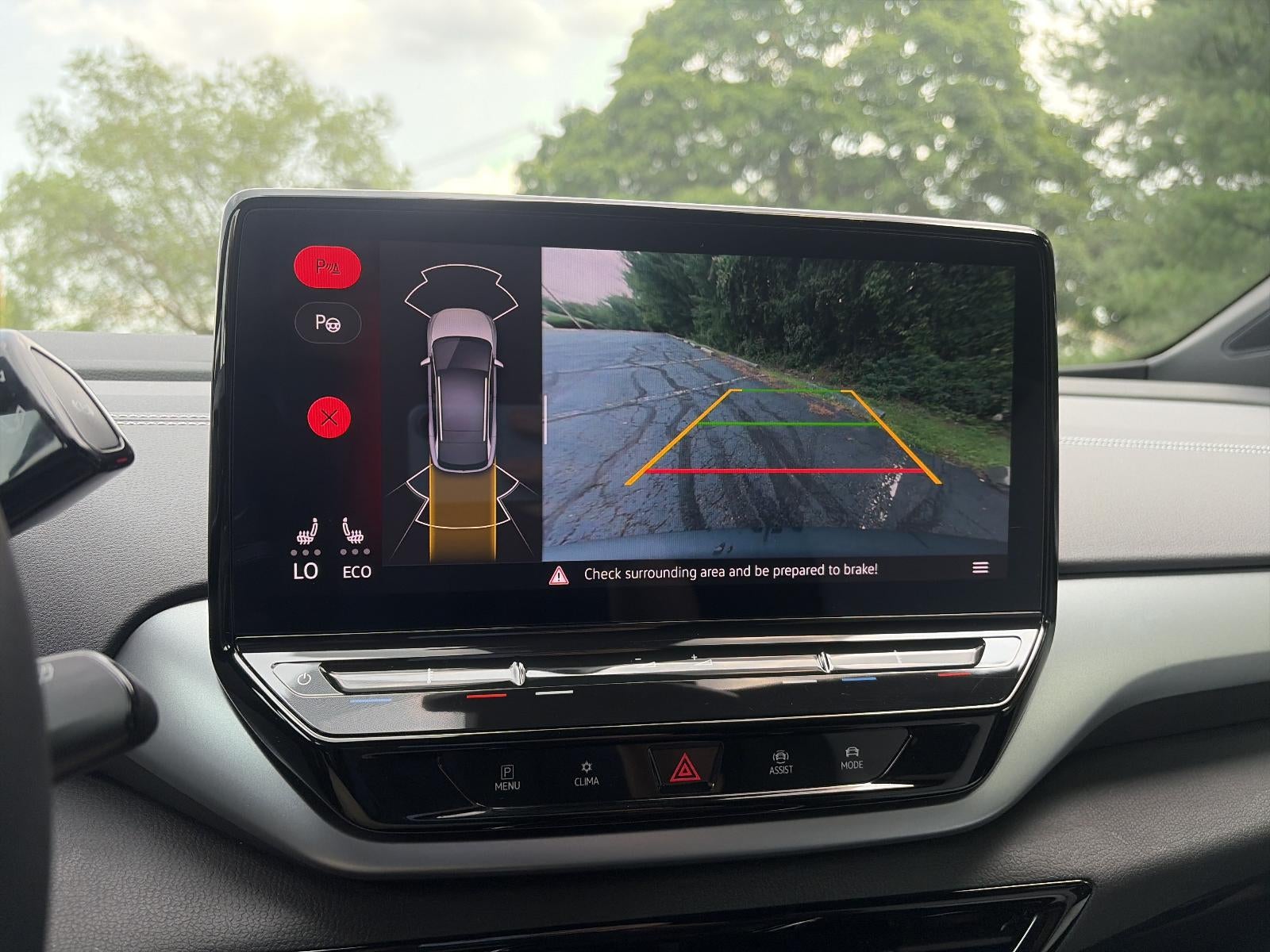 2023 Volkswagen ID.4 Pro AWD w/SK On Battery