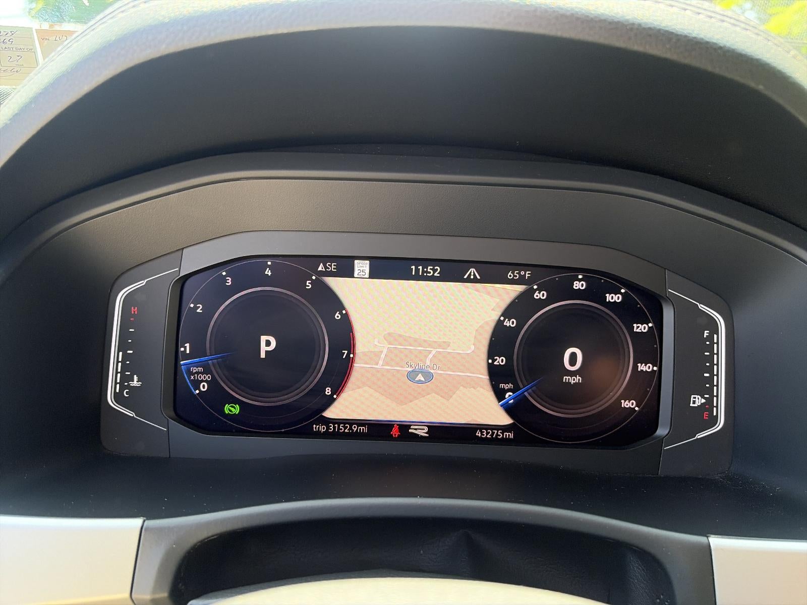 2023 Volkswagen Atlas Cross Sport 3.6L V6 SEL Premium R-Line 4MOTION
