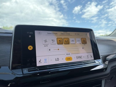 2025 Volkswagen Atlas 2.0T SEL Premium R-Line 4MOTION