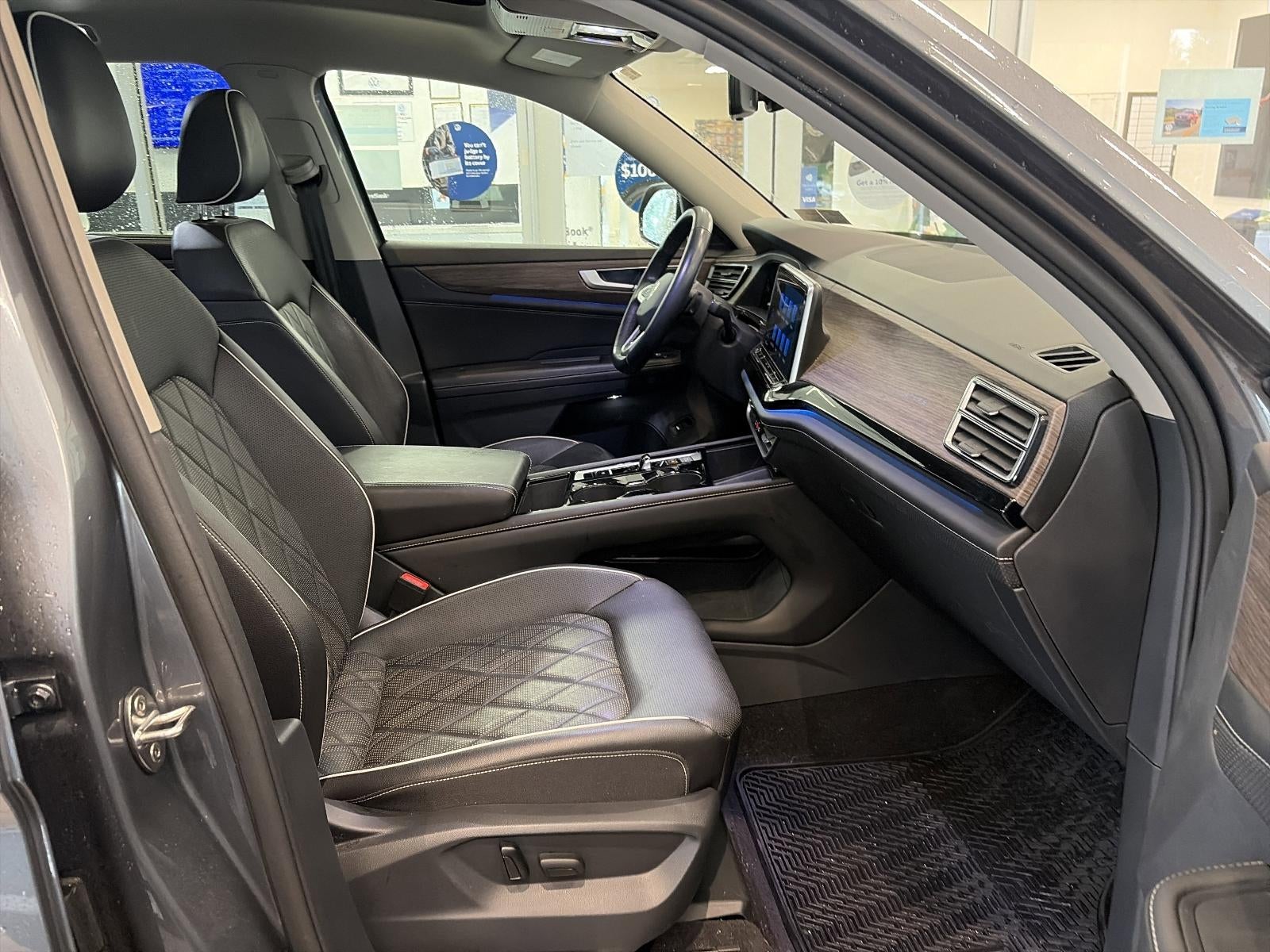 2024 Volkswagen Atlas 2.0T SEL Premium R-Line 4MOTION