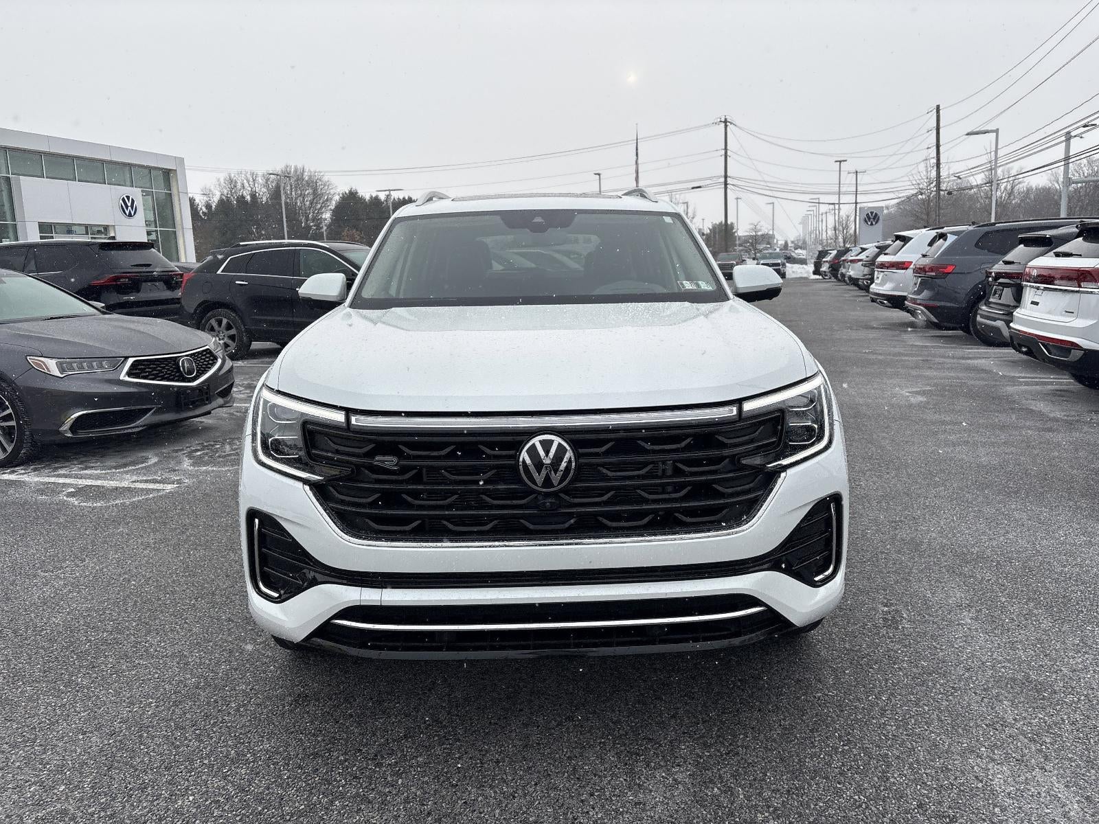 2024 Volkswagen Atlas 2.0T SEL Premium R-Line 4MOTION