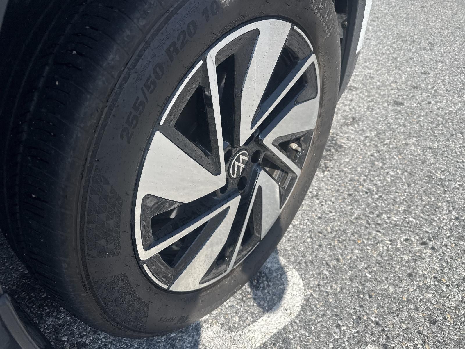 2024 Volkswagen Atlas 2.0T SE w/Technology 4MOTION