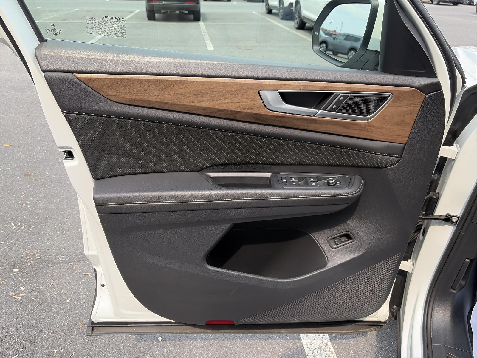 2024 Volkswagen Atlas 2.0T SE w/Technology 4MOTION