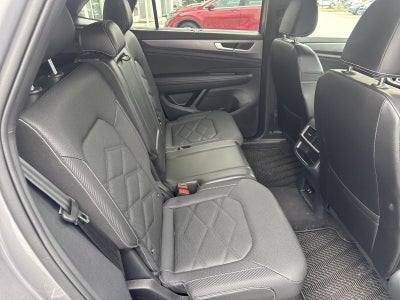 2024 Volkswagen Atlas Cross Sport 2.0T SE w/Technology 4MOTION