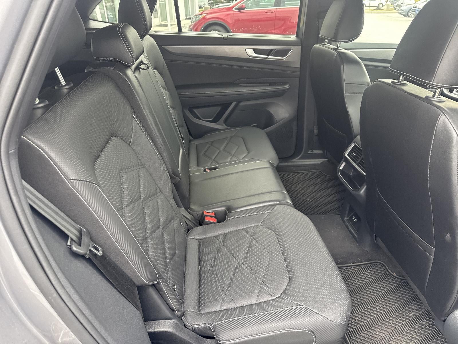 2024 Volkswagen Atlas Cross Sport 2.0T SE w/Technology 4MOTION