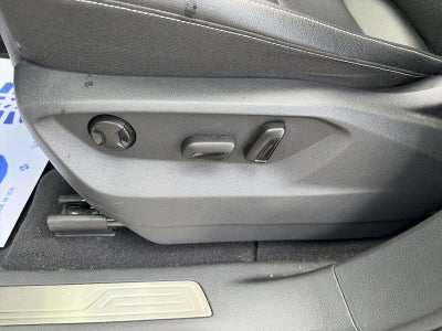 2023 Volkswagen Atlas 2.0T SE w/Technology 4MOTION