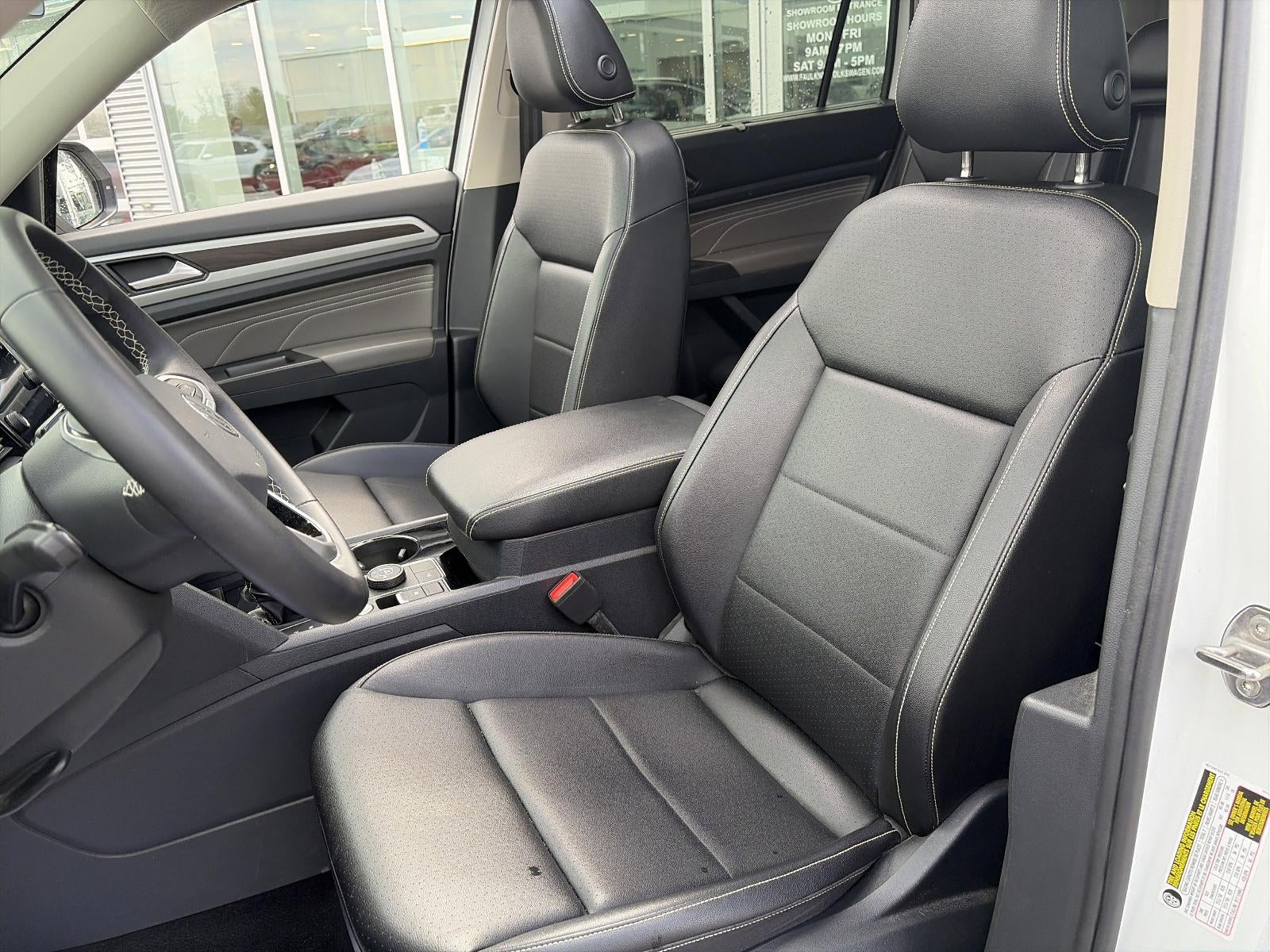 2023 Volkswagen Atlas 2.0T SE w/Technology 4MOTION