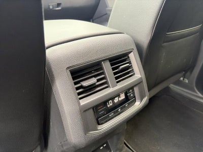 2023 Volkswagen Atlas 2.0T SE w/Technology 4MOTION