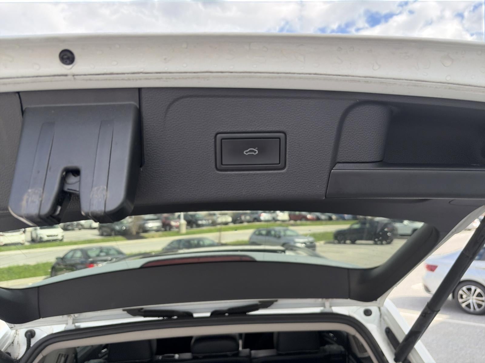 2023 Volkswagen Atlas 2.0T SE w/Technology 4MOTION