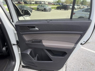 2023 Volkswagen Atlas 2.0T SE w/Technology 4MOTION