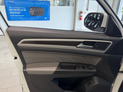 2023 Volkswagen Atlas 3.6L V6 SE w/Technology 4MOTION