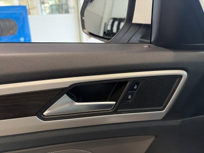 2023 Volkswagen Atlas 3.6L V6 SE w/Technology 4MOTION