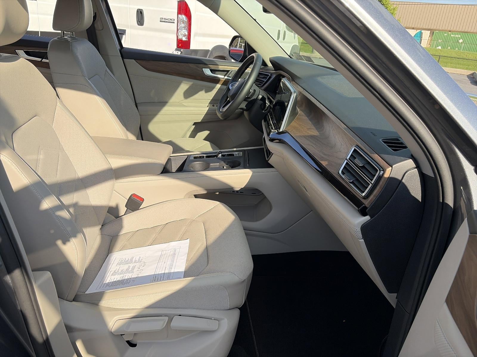 2024 Volkswagen Atlas 2.0T SE 4MOTION