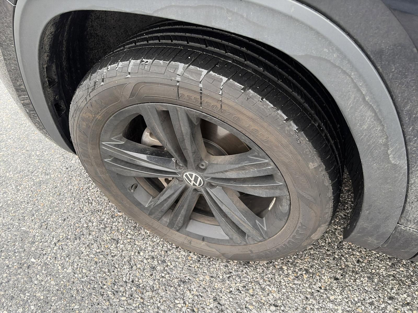 2023 Volkswagen Atlas Cross Sport 3.6L V6 SEL R-Line Black 4MOTION