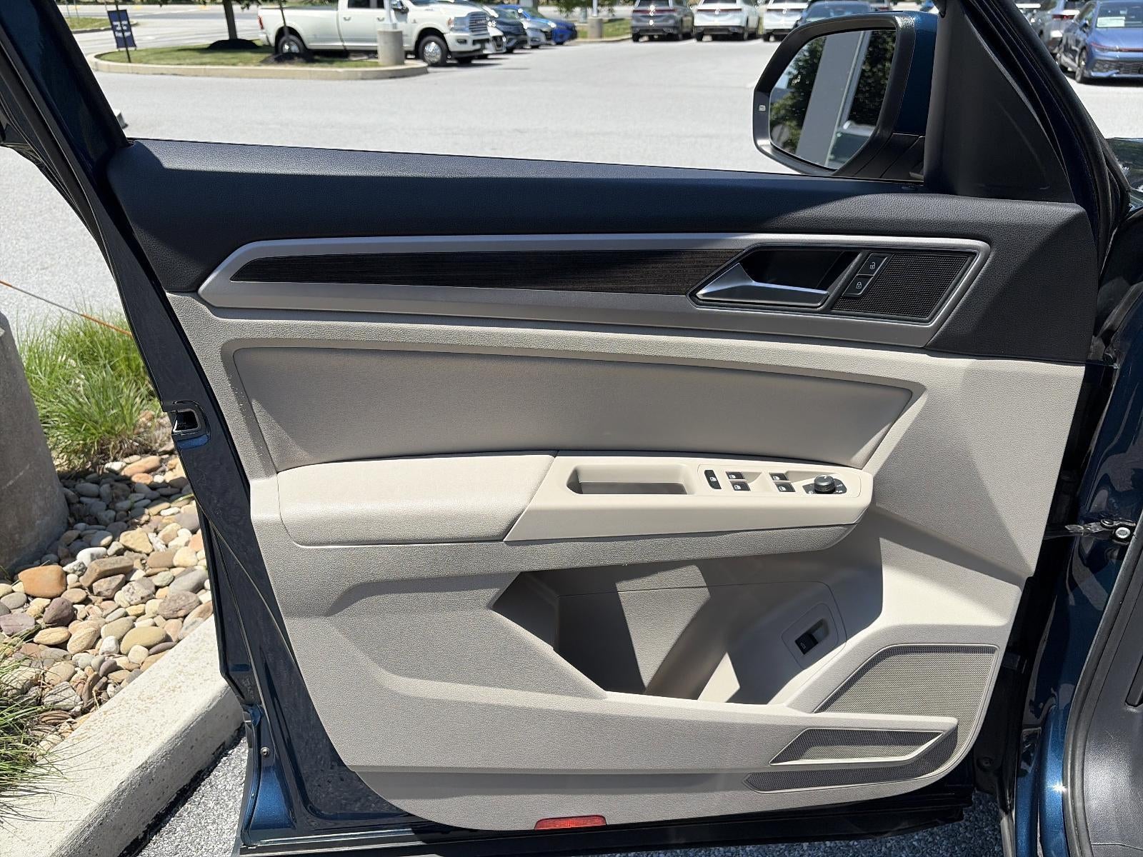 2019 Volkswagen Atlas 3.6L V6 SE w/Technology 4MOTION