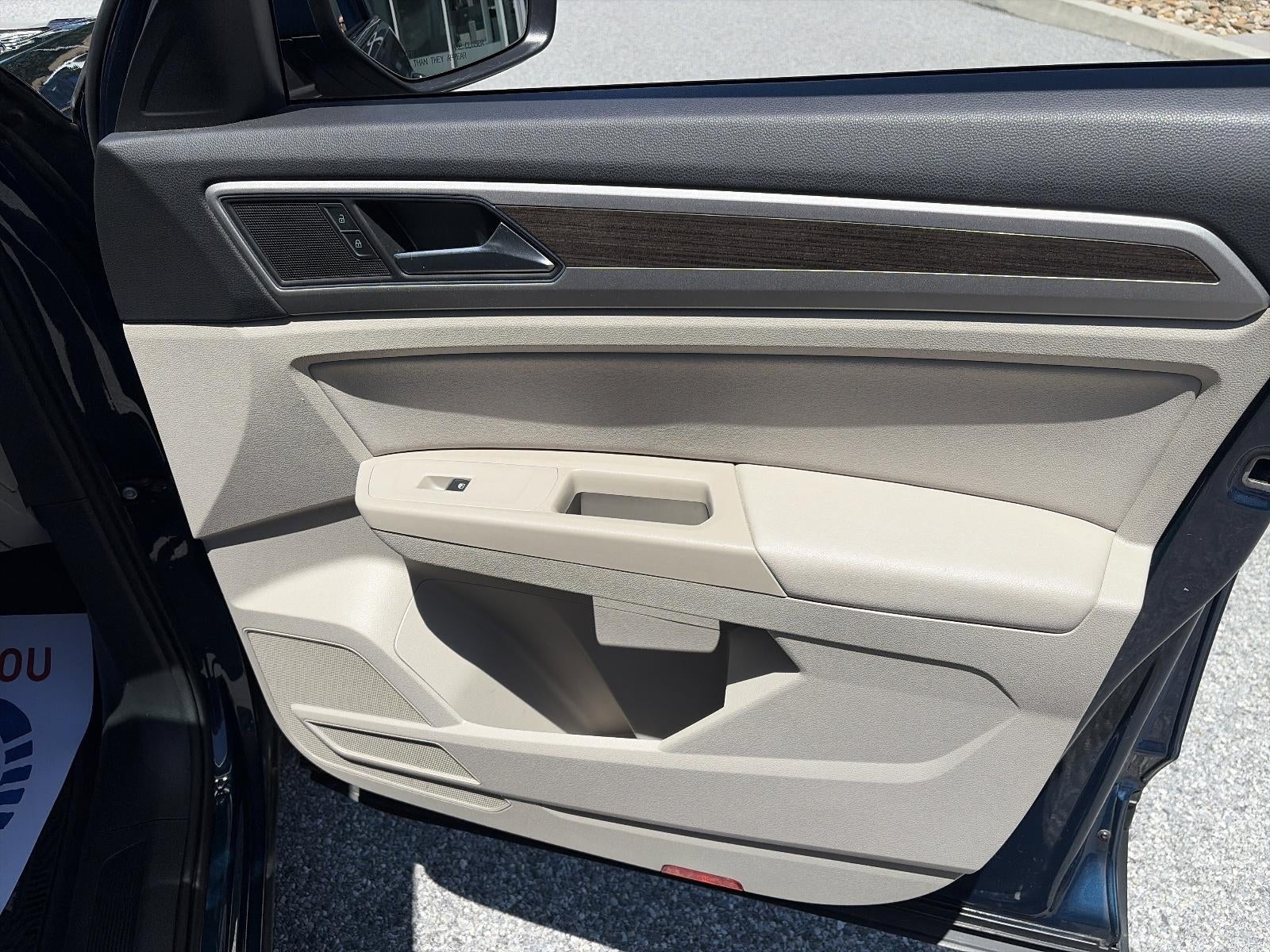 2019 Volkswagen Atlas 3.6L V6 SE w/Technology 4MOTION